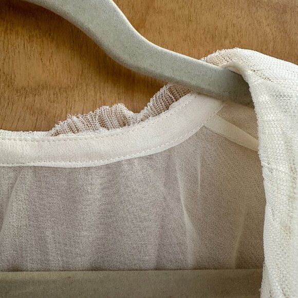 Anthropologie Ruffle Capelet - Picture 6 of 7